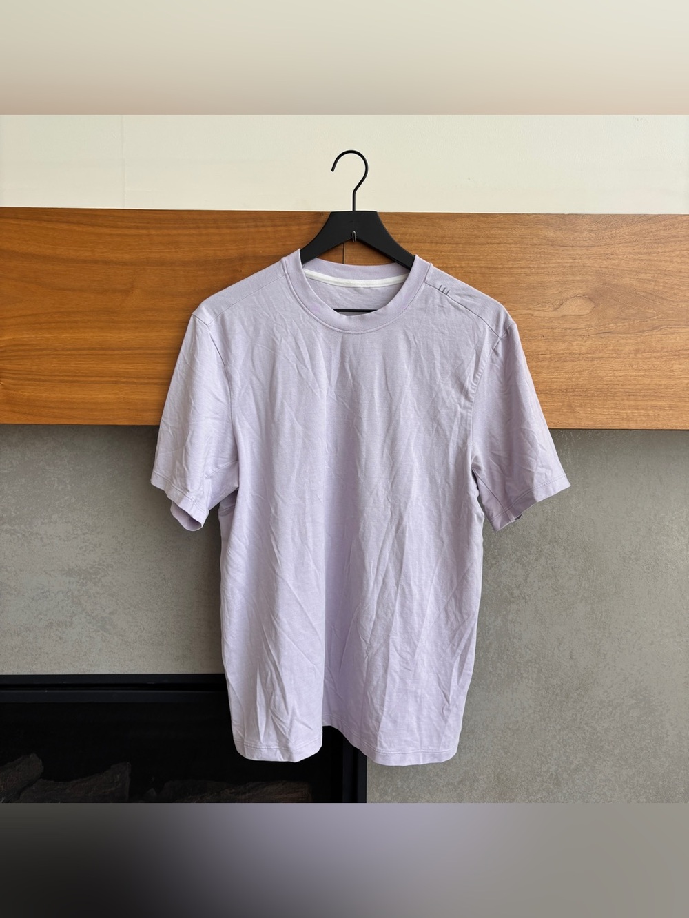 lululemon Men’s T Shirt, Size S